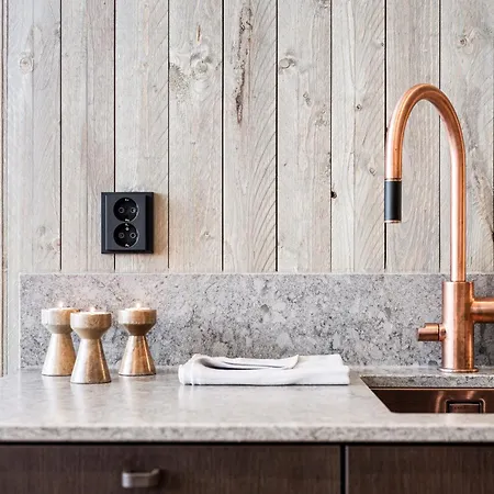 North Sky 18b By Hilla * Levi